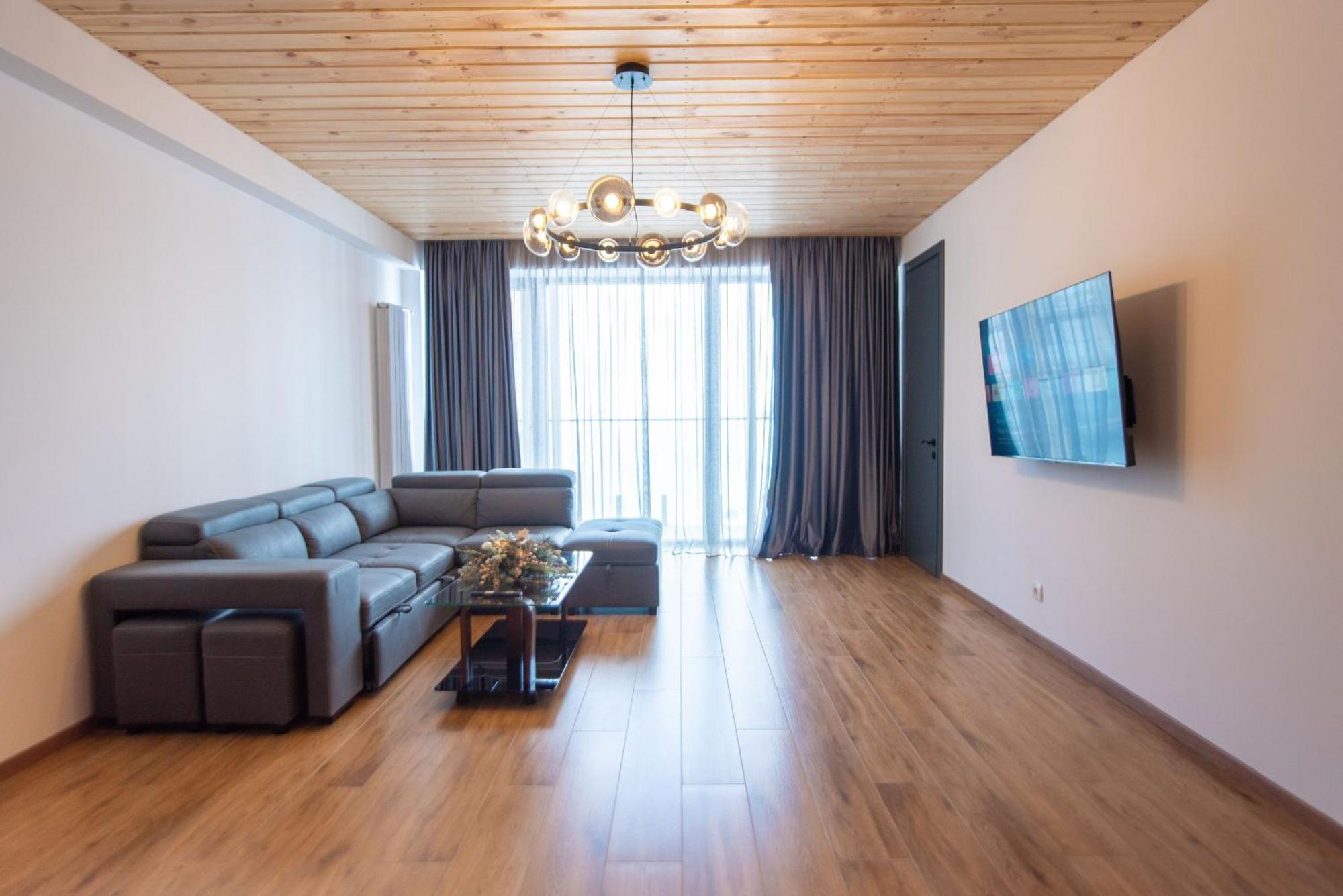 Apartment Atrium